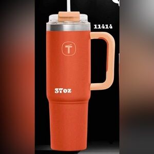 Tupperware Orange Travel Mug 37oz